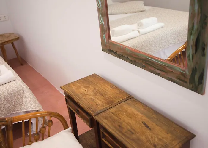 Naxos Art Studio 1